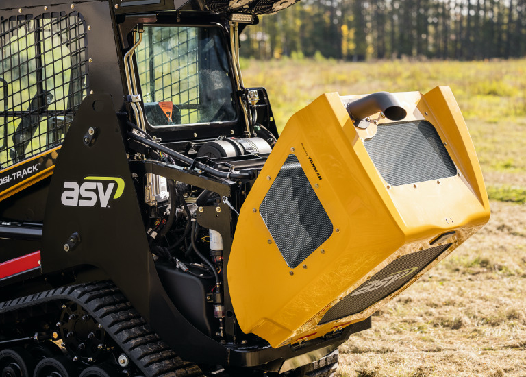 RT-40 compact track loader service