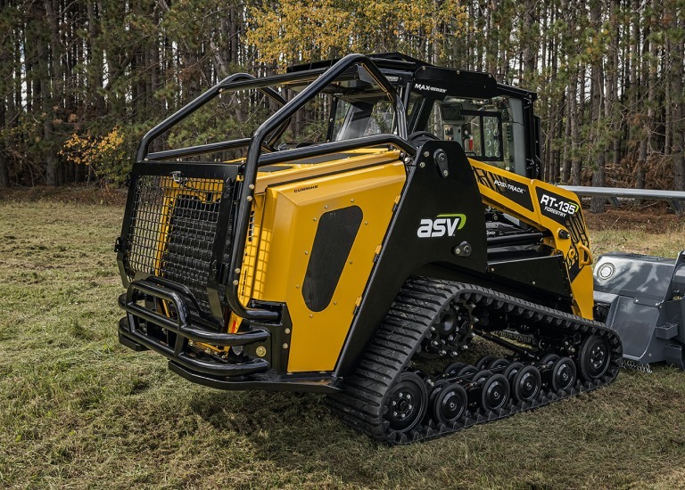 RT-135 compact track loader service