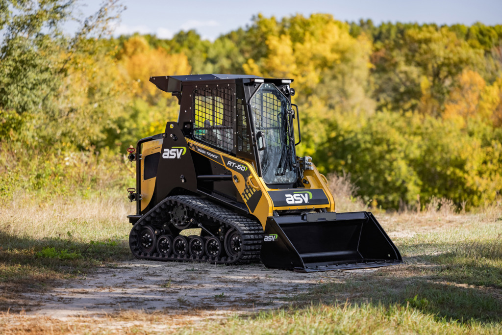 Yanmar-Powered RT-50 compact track loader